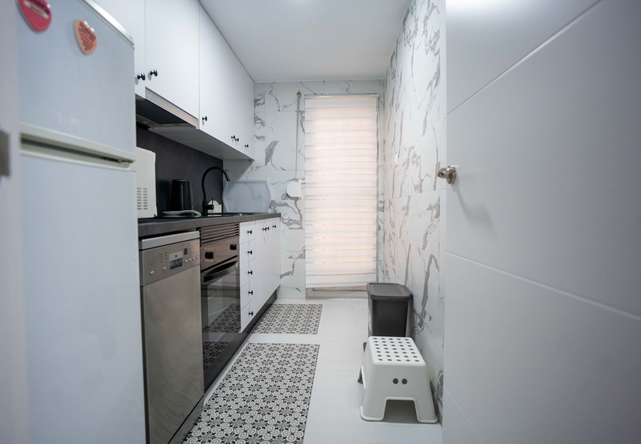 Ferienwohnung in Playa de Gandía - 1.Capricho esc.III bajo izda. B