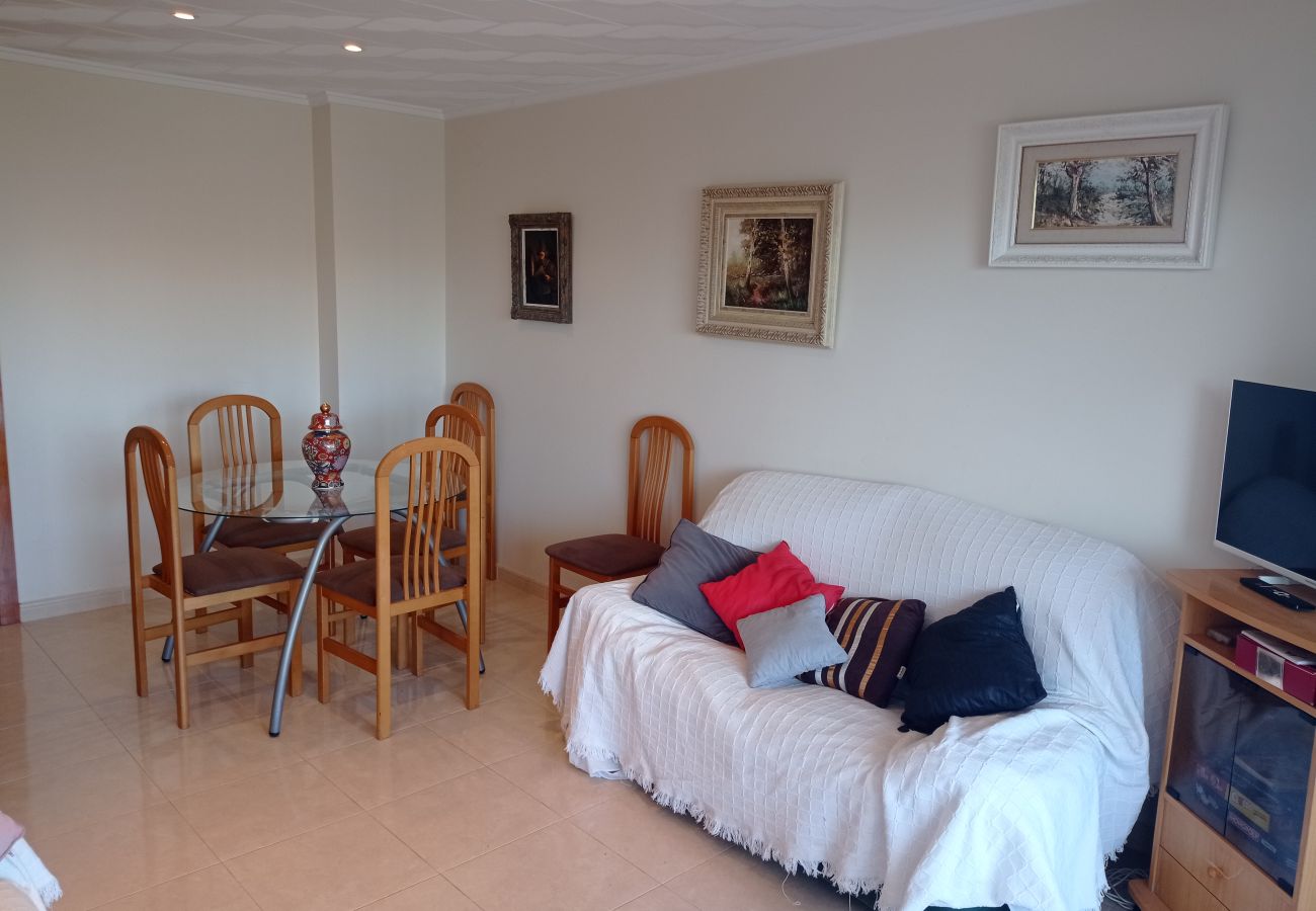 Ferienwohnung in Playa de Gandía - 1.Bahamas I esc.II 8º pta.15