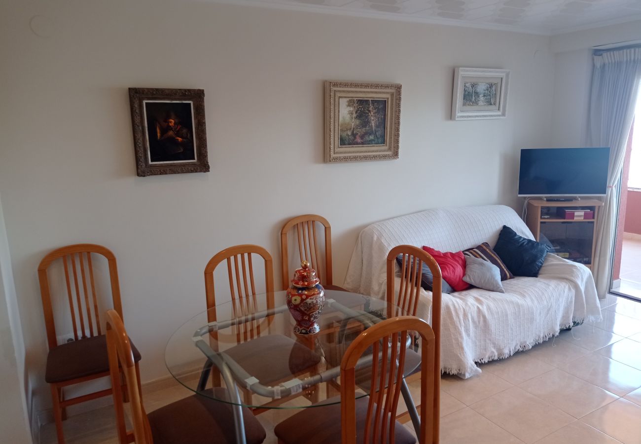 Ferienwohnung in Playa de Gandía - 1.Bahamas I esc.II 8º pta.15