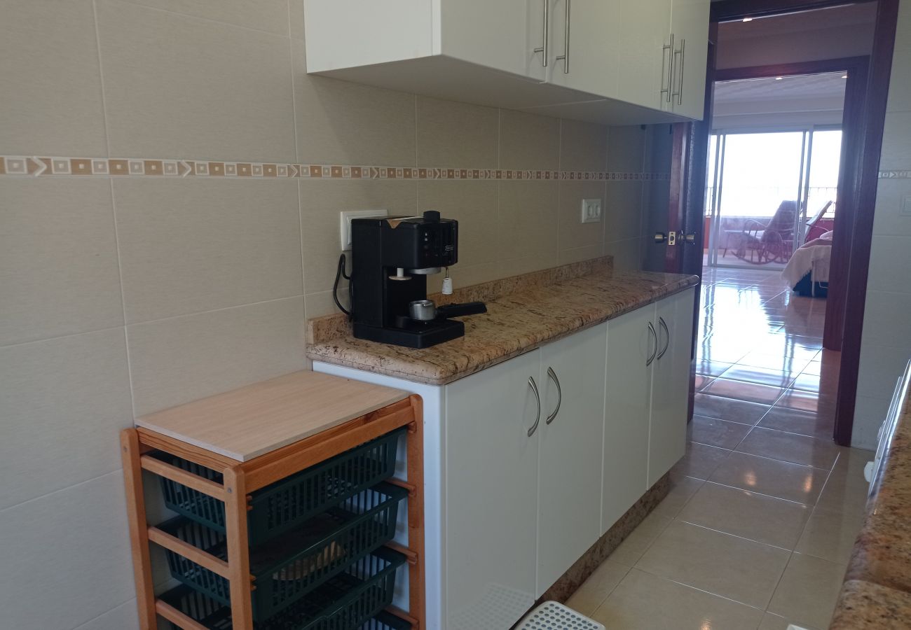Ferienwohnung in Playa de Gandía - 1.Bahamas I esc.II 8º pta.15