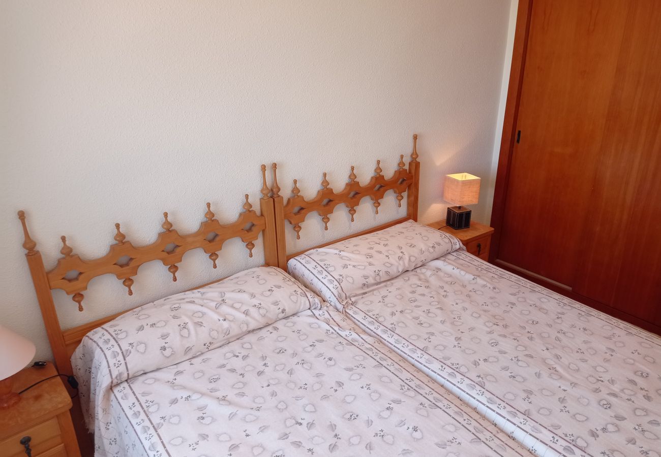 Ferienwohnung in Playa de Gandía - 1.Bahamas I esc.II 8º pta.15