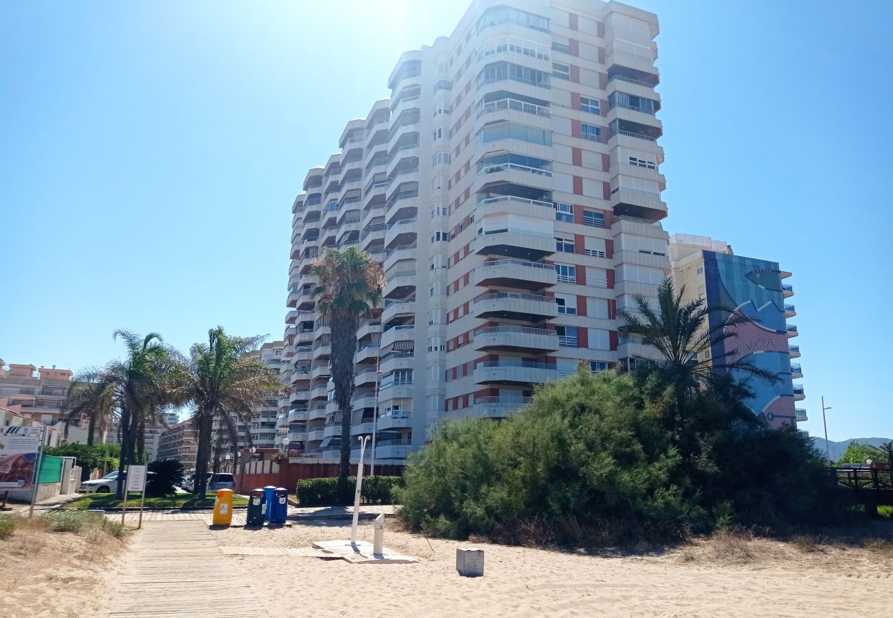 Ferienwohnung in Playa de Gandía - 1.Bahamas I esc.II 8º pta.15