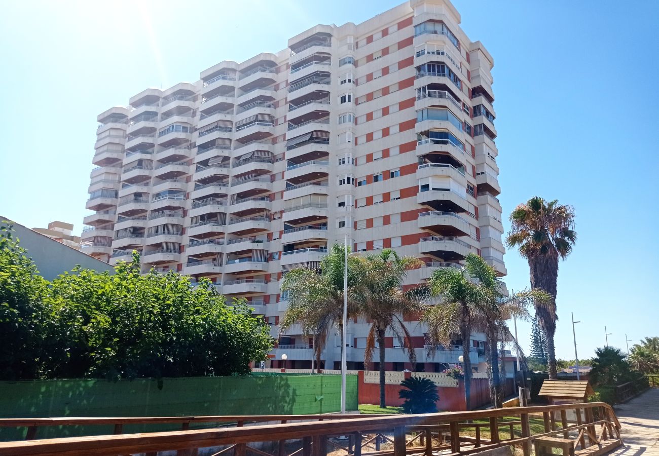Ferienwohnung in Playa de Gandía - 1.Bahamas I esc.II 8º pta.15