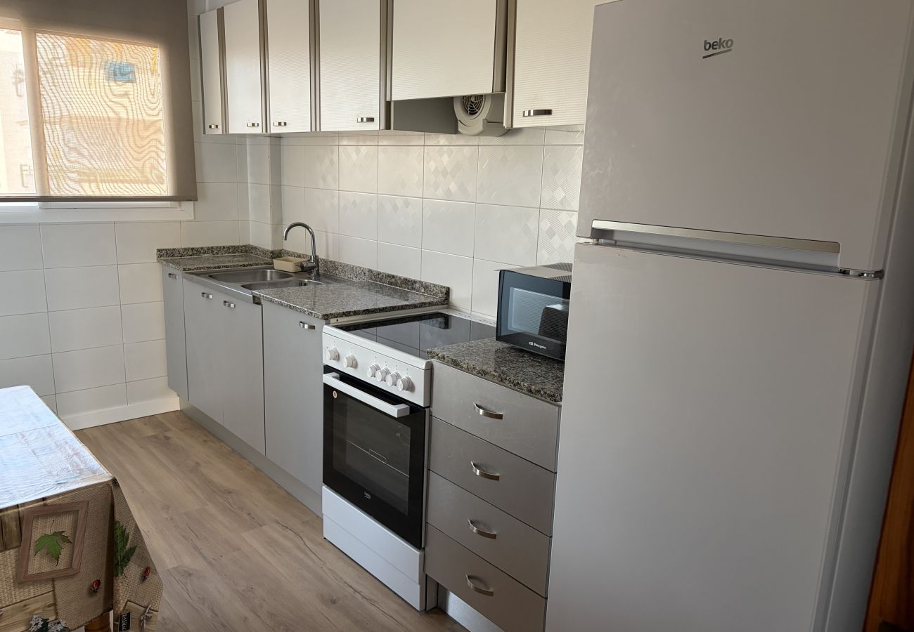 Ferienwohnung in Playa de Gandía - 1.Las Americas esc.5 3º pta.5