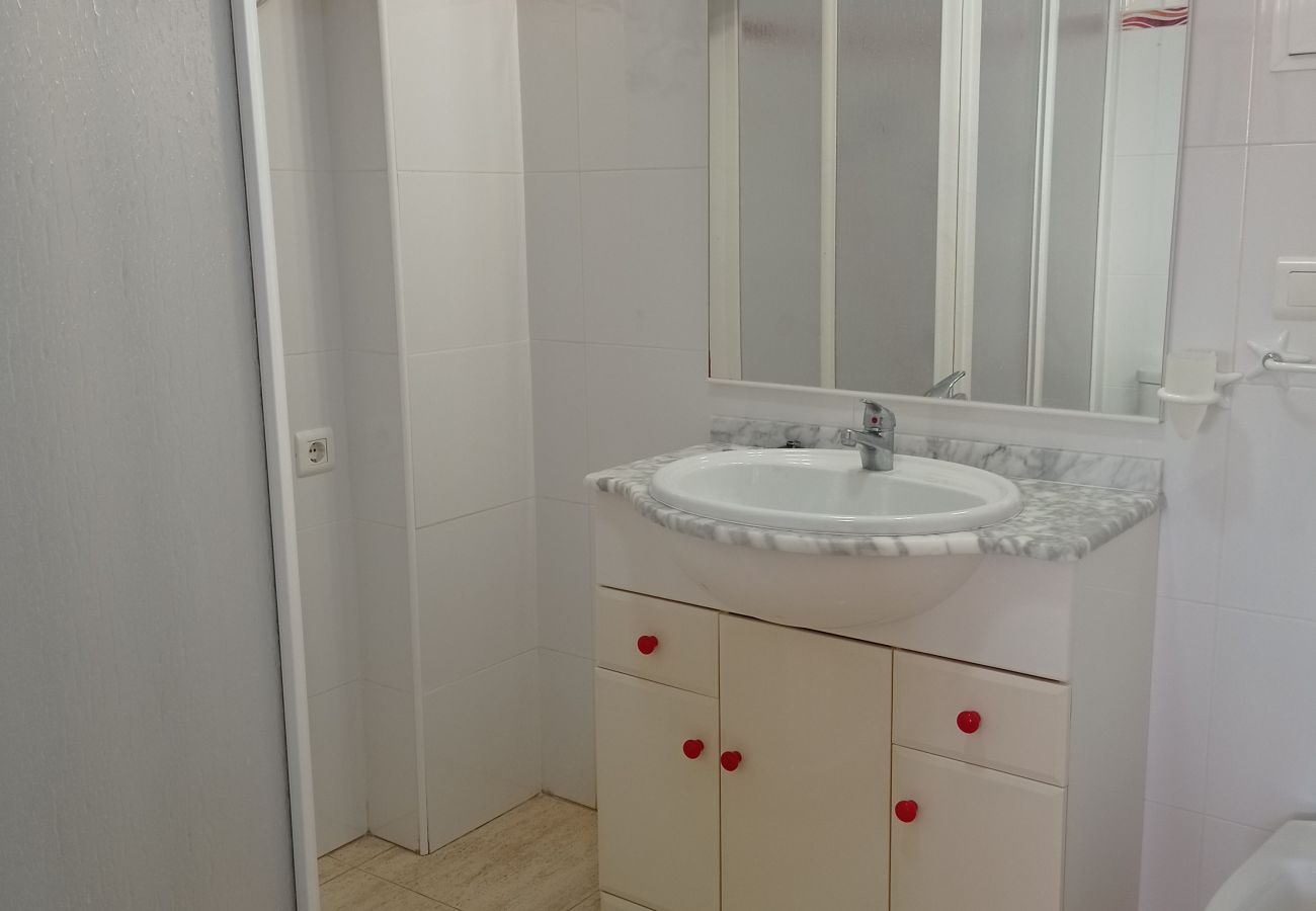 Ferienwohnung in Playa de Gandía - 1.Infante E6-10º