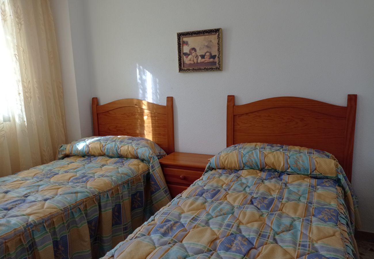 Ferienwohnung in Playa de Gandía - 1.Rioja Salinas III esc.2 5º D