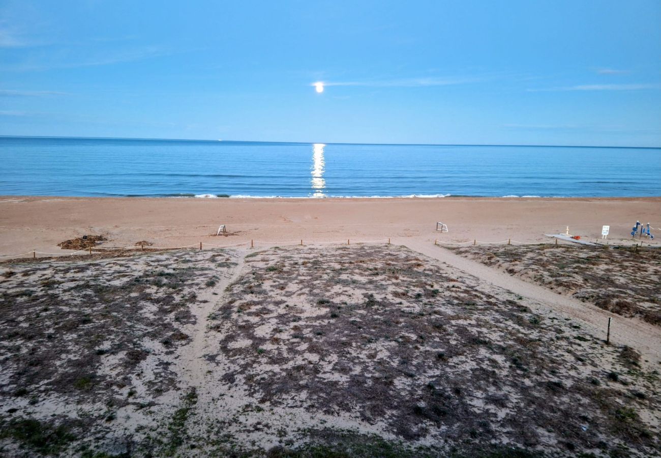 Ferienwohnung in Playa de Xeraco - Descans esc.A 4º pta.7