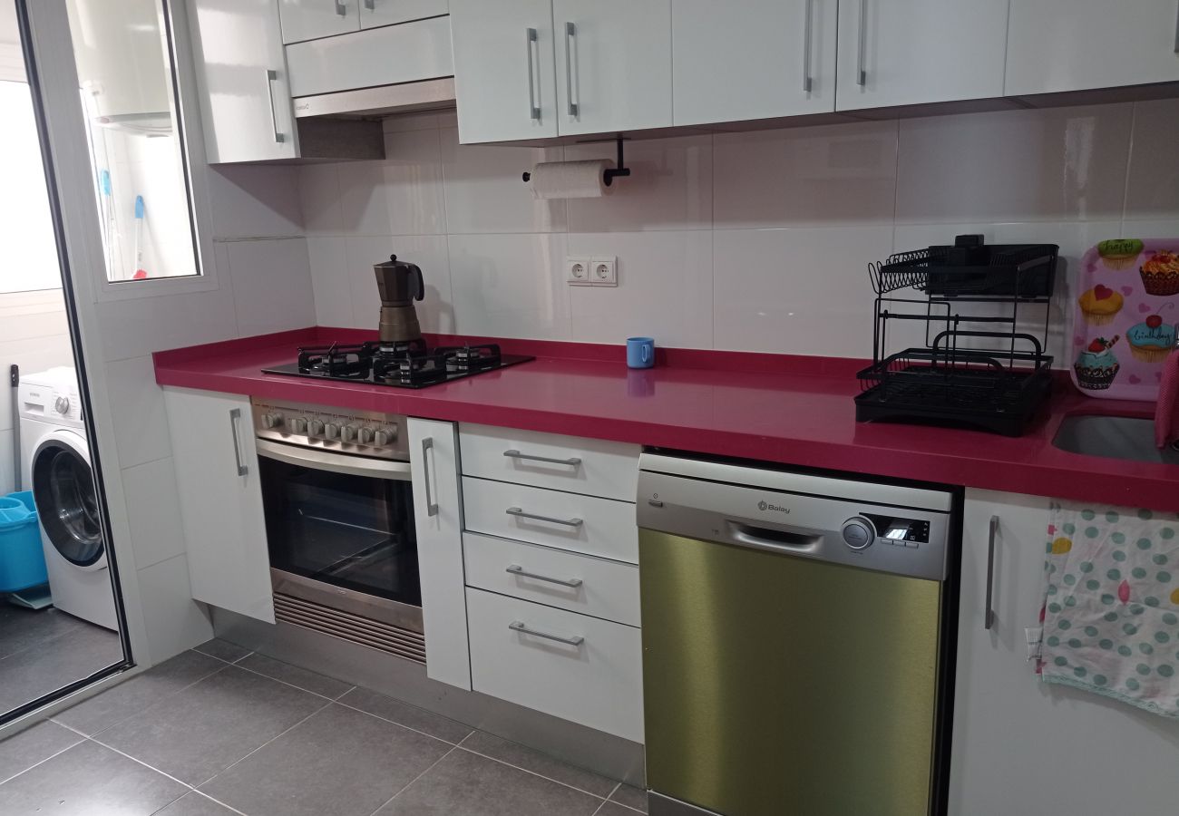 Ferienwohnung in Playa de Xeraco - Descans esc.A 4º pta.7