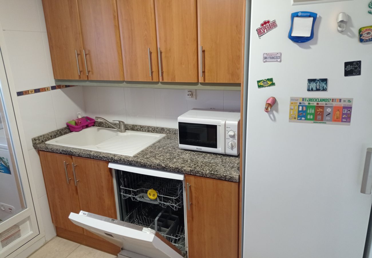 Ferienwohnung in Playa de Xeraco - Las Terrazas esc.I 2º pta.6 ático Solo Familias!