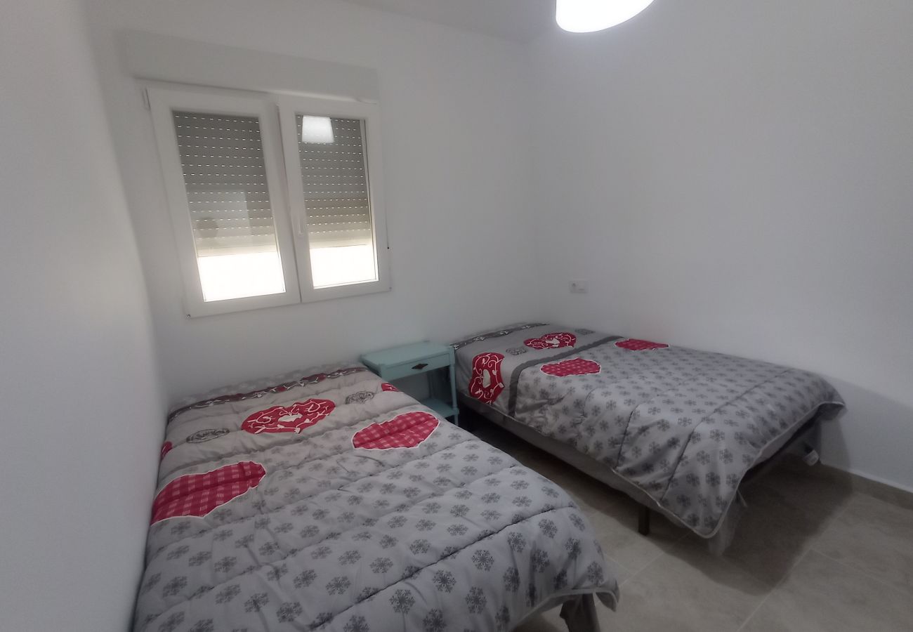 Ferienwohnung in Playa de Xeraco - La Caracola 3º Solo Familias!