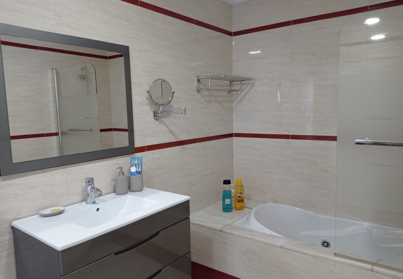 Ferienwohnung in Playa de Gandía - Apto Levante 4 Solo Familias!