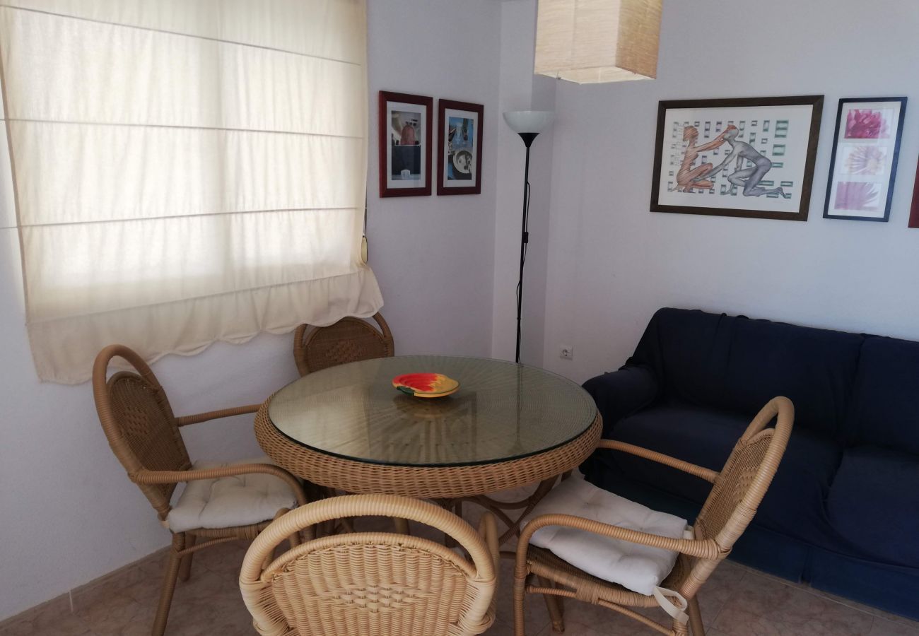 Apartment in Playa Xeraco - 4.Parquemar III-IV bl.I esc.B 4º pta.8