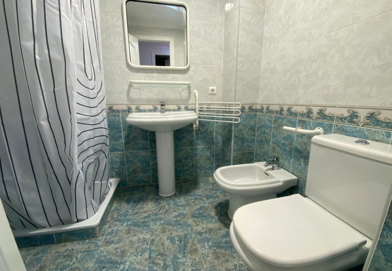 Apartment in Playa Xeraco - Parquemar III-IV bl.I esc.B 4º pta.8 Solo Familias