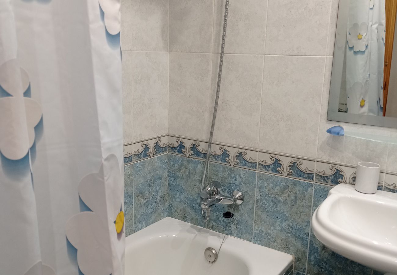Apartment in Playa Xeraco - Parquemar III-IV esc.C 4º Solo Familias!