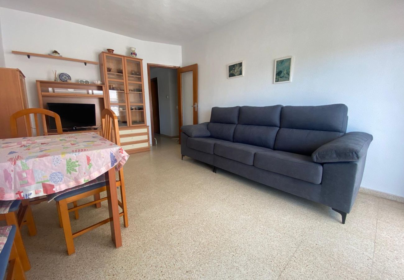 Apartment in Playa Xeraco - GOLETA 6ºC Solo Familias