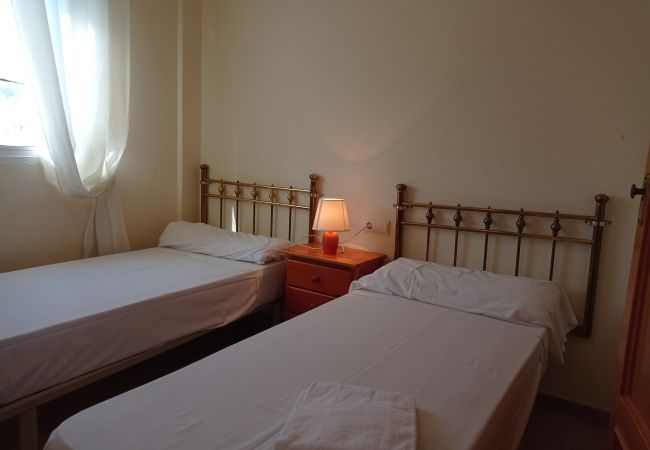 Apartment in Xeraco Playa - Solmar II 12 - 2º (garaje 18) Apartment in Xeraco Playa - Solmar II 12 - 2º (garaje 18)