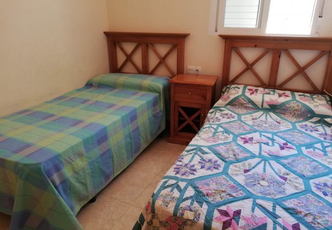 Apartment in Playa Xeraco - Delfines III bl.I esc.2 bajo pta.1 (G-59)