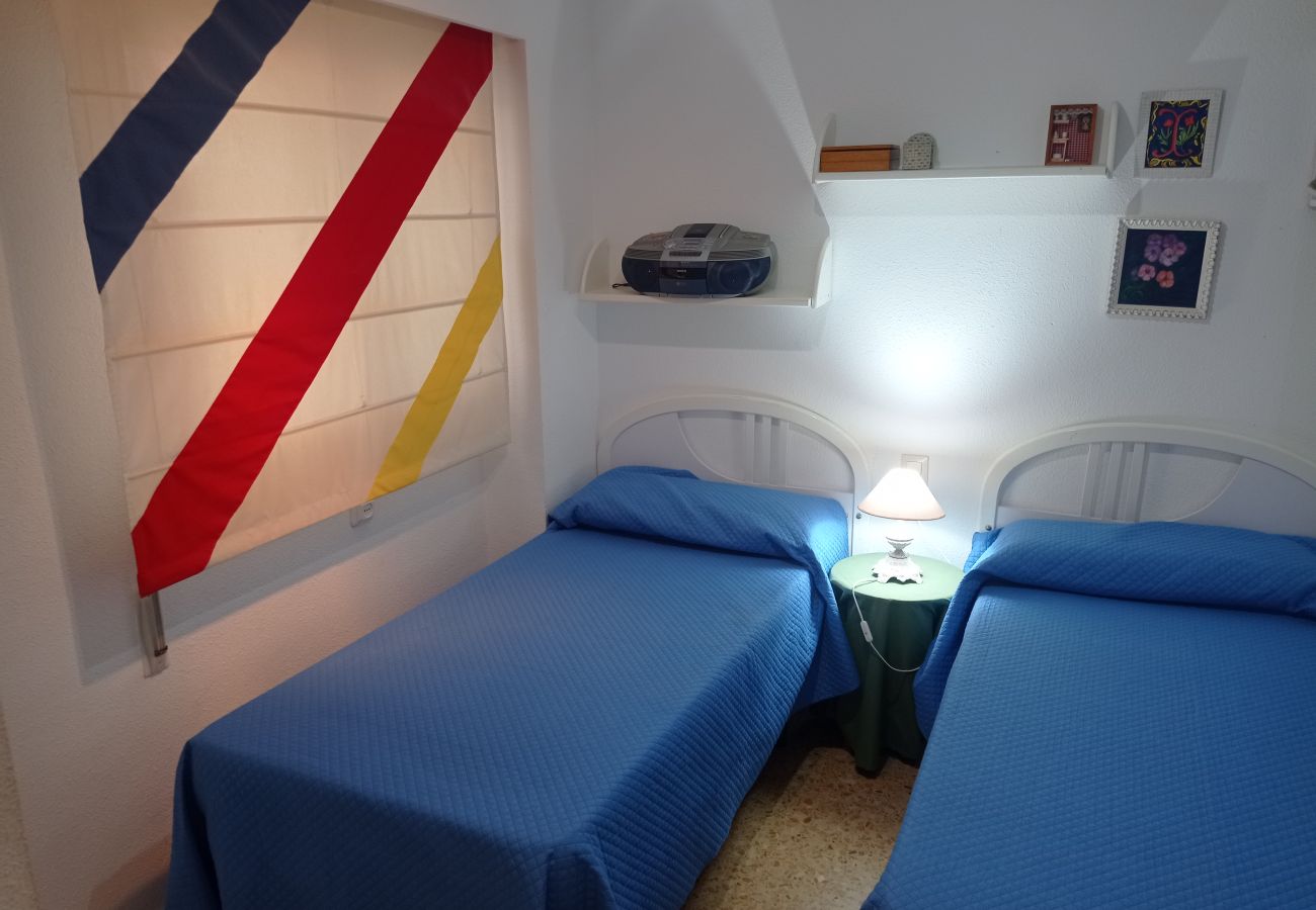 Apartment in Playa Xeraco - Apartment 1ºSide line with sea views