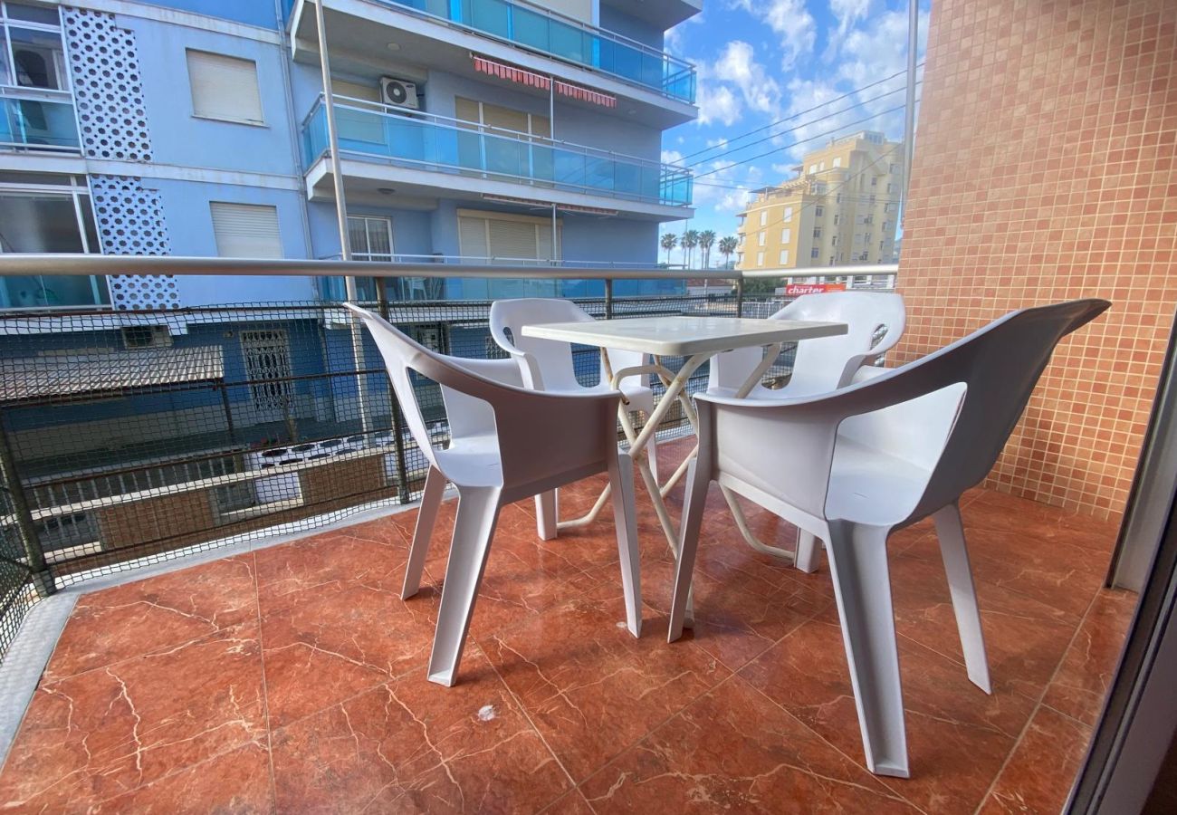 Apartment in Playa Xeraco - Avda La Mota 1º  Solo Familias!