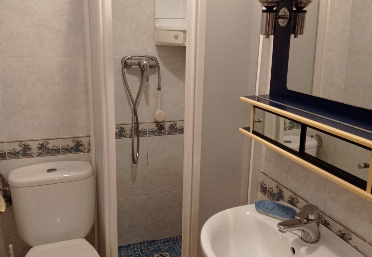 Apartment in Playa Xeraco - 4.Parquemar III-IV bl.IV esc.A 3º pta.6