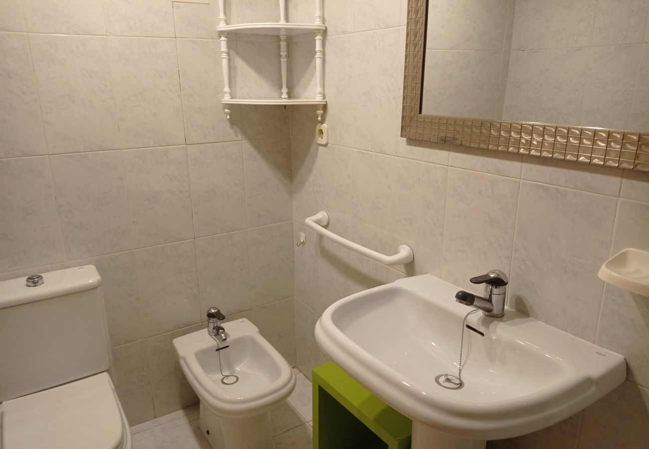 Apartment in Playa Xeraco - Mar Azul esc.II 6º pta.16 Only Families