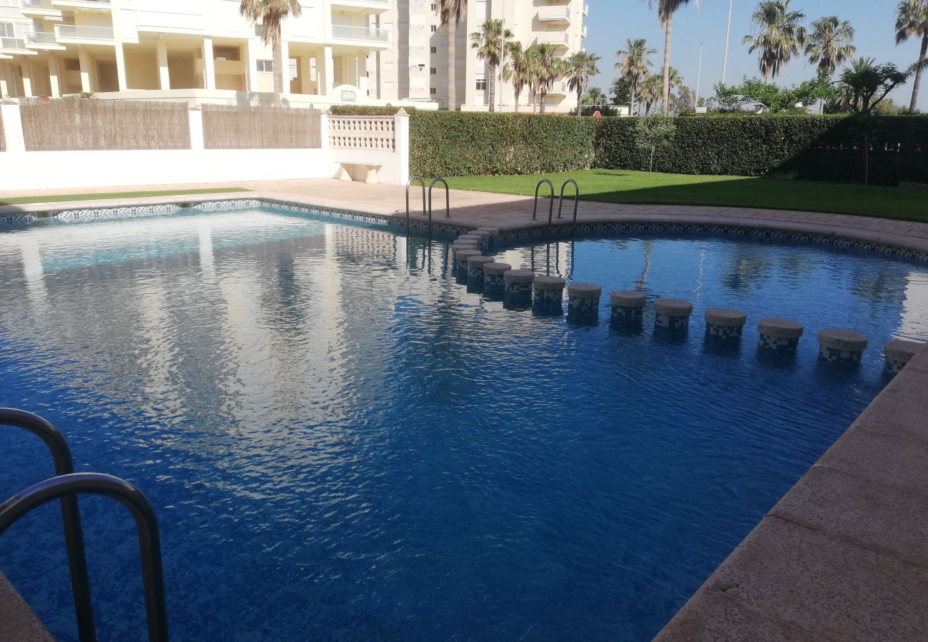 Apartment in Playa Xeraco - 4.Voramar esc.E 2º pta.3