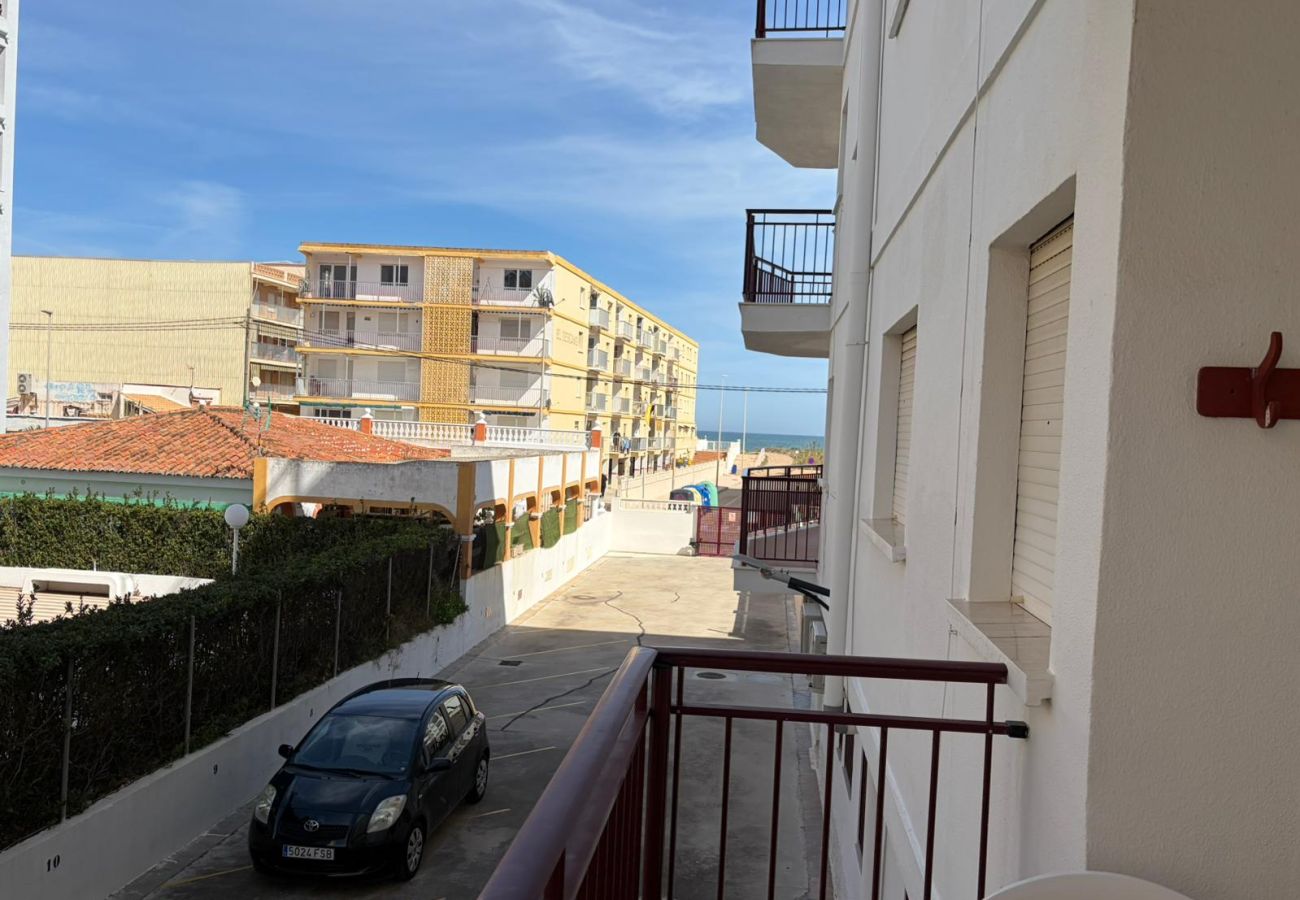 Apartment in Playa Xeraco - WIMPY esc.B 1º pta.3 Solo Familias