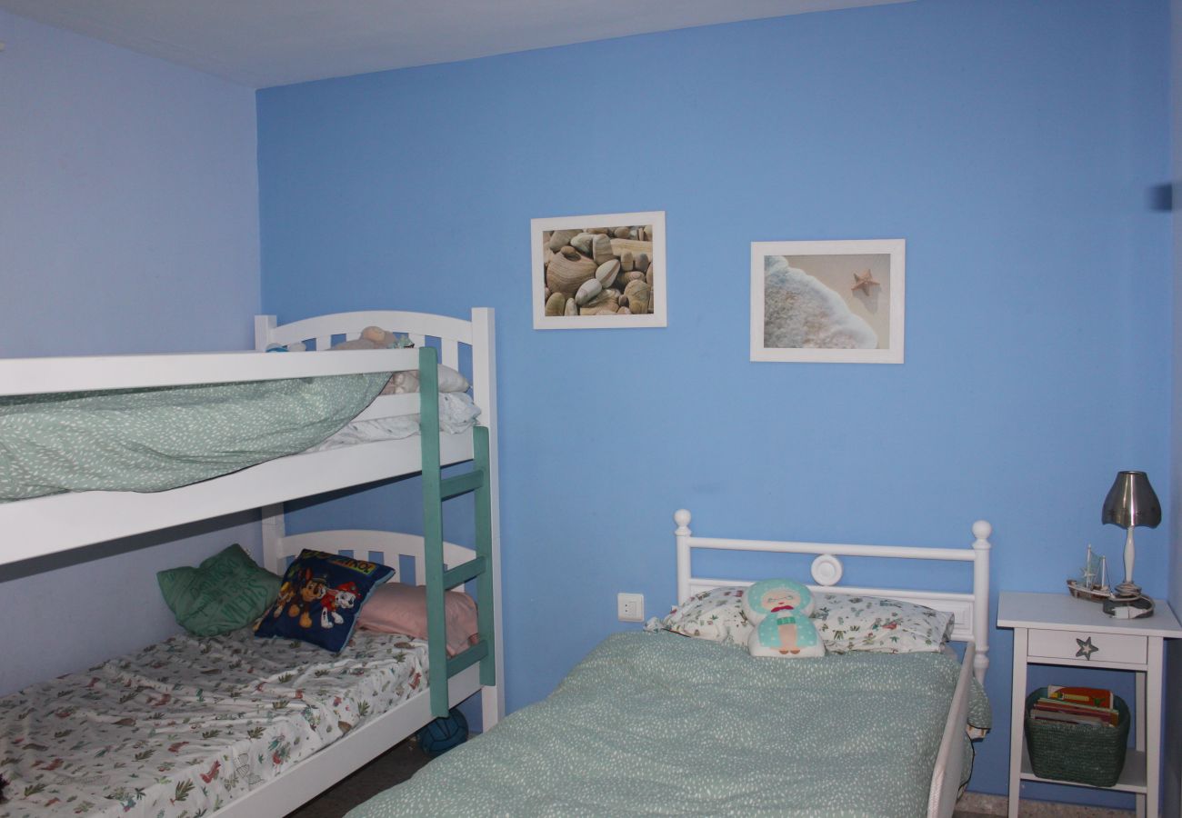 Apartment in Playa Xeraco - Primavera esc.D 1º pta.2 Only Families!