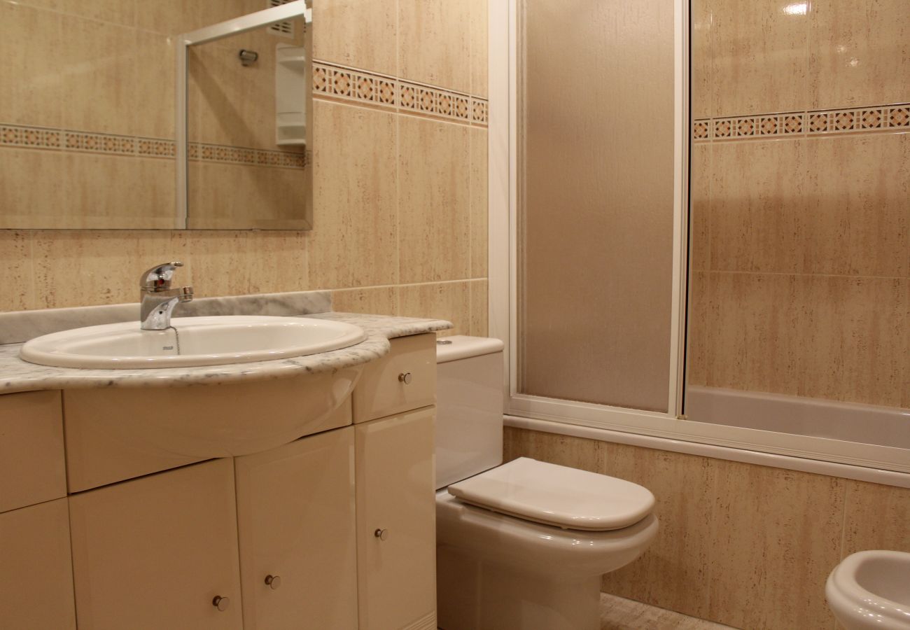 Apartment in Playa Xeraco - Naranjos II esc.2 7º pta.13 ático