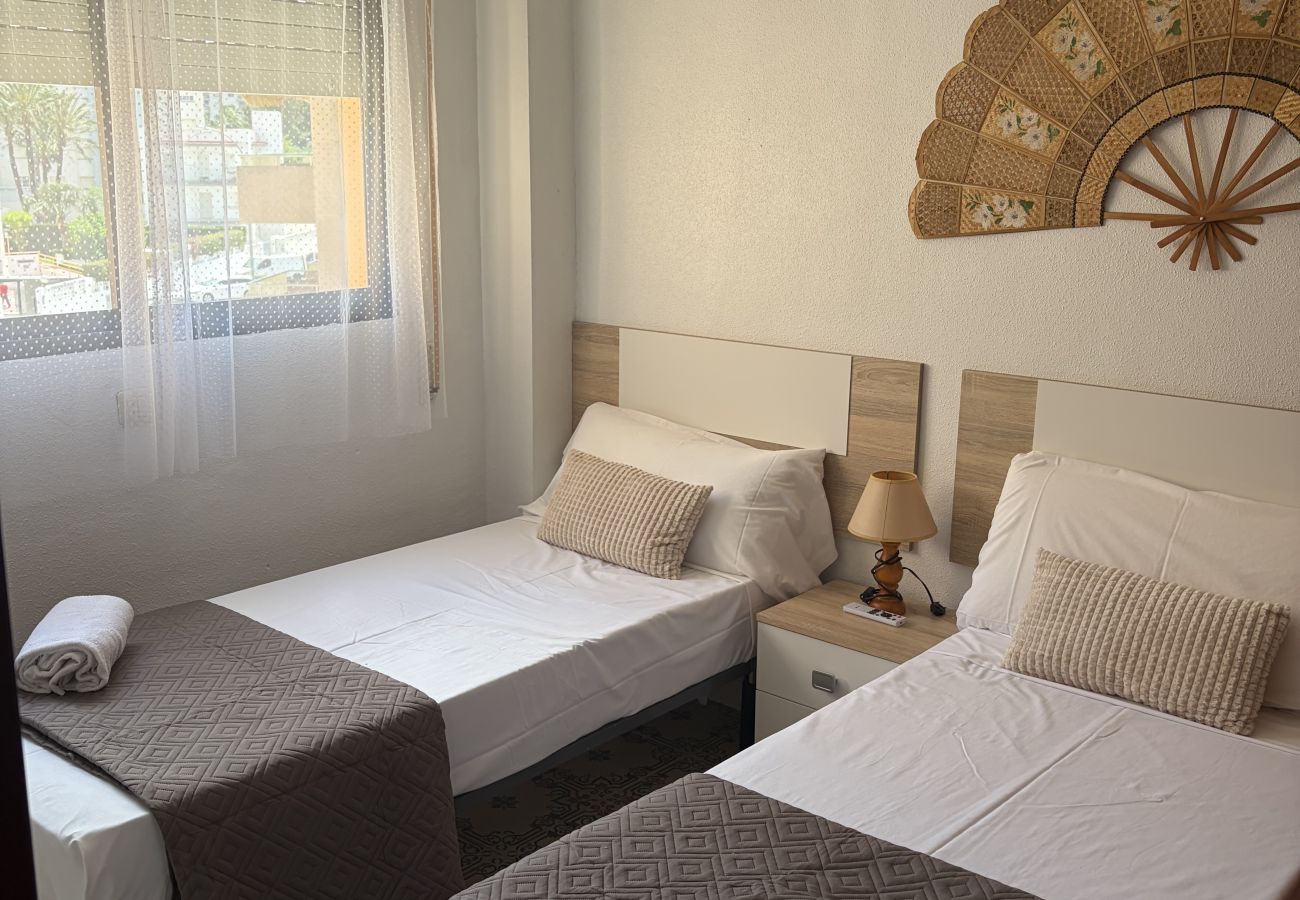 Apartment in Playa de Gandía - ATENAS 3º, SOLO FAMILIAS!