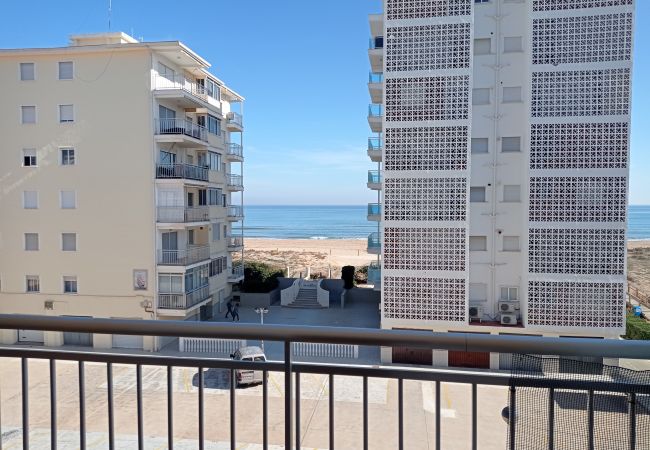Apartment in Playa Xeraco - La Palanca esc.B 3º-5ª