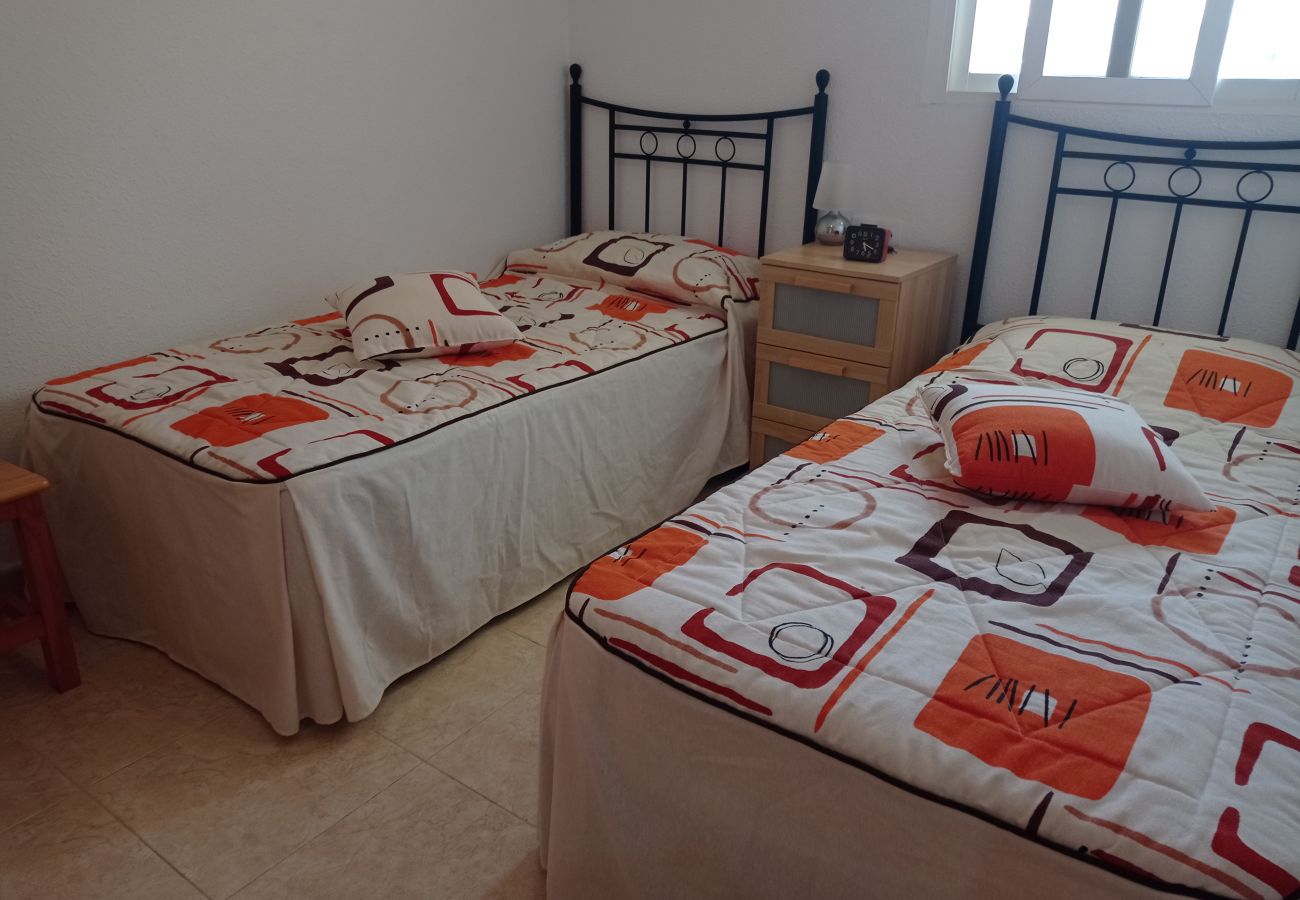 Apartment in Playa Xeraco - Delfines III bl.III esc.II 2º pta.5 ático