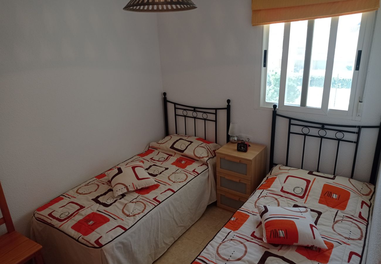 Apartment in Playa Xeraco - Delfines III bl.III esc.II 2º pta.5 ático