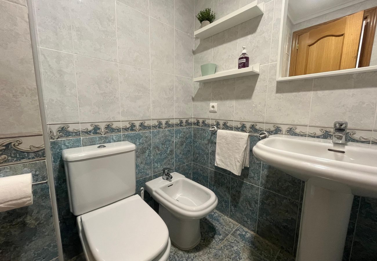 Apartment in Playa Xeraco - 4.Parquemar III-IV bl.I esc.C 5º pta.9