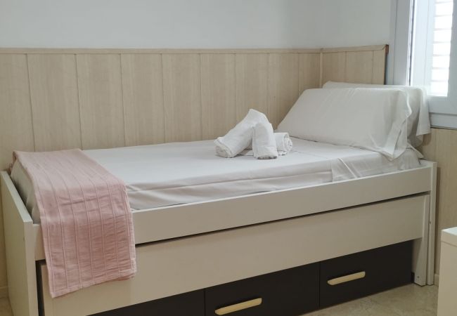 Terraced House in Playa de Gandía - 1.Los Iris bl.B adosado nº 7 Terraced House in Playa de Gandía - 1.Los Iris bl.B adosado nº 7