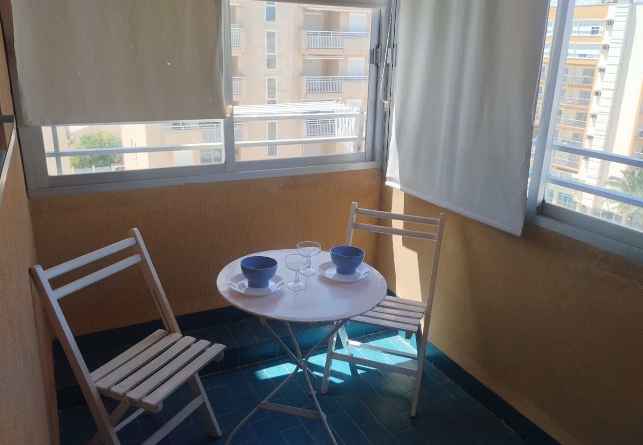 Apartment in Playa de Gandía - 1.Manacor esc.I 8º pta.15