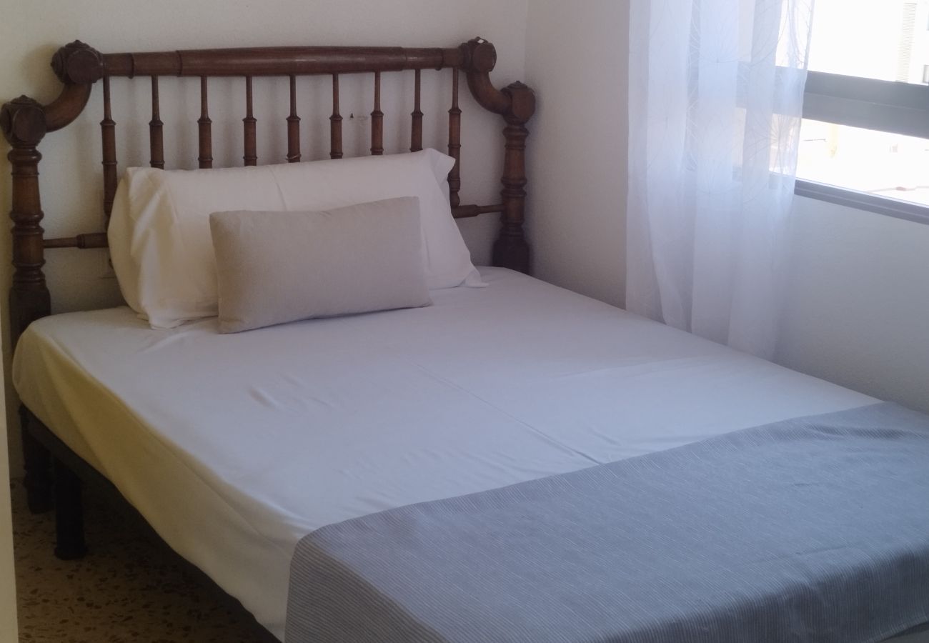 Apartment in Playa de Gandía - 1.Manacor esc.I 8º pta.15