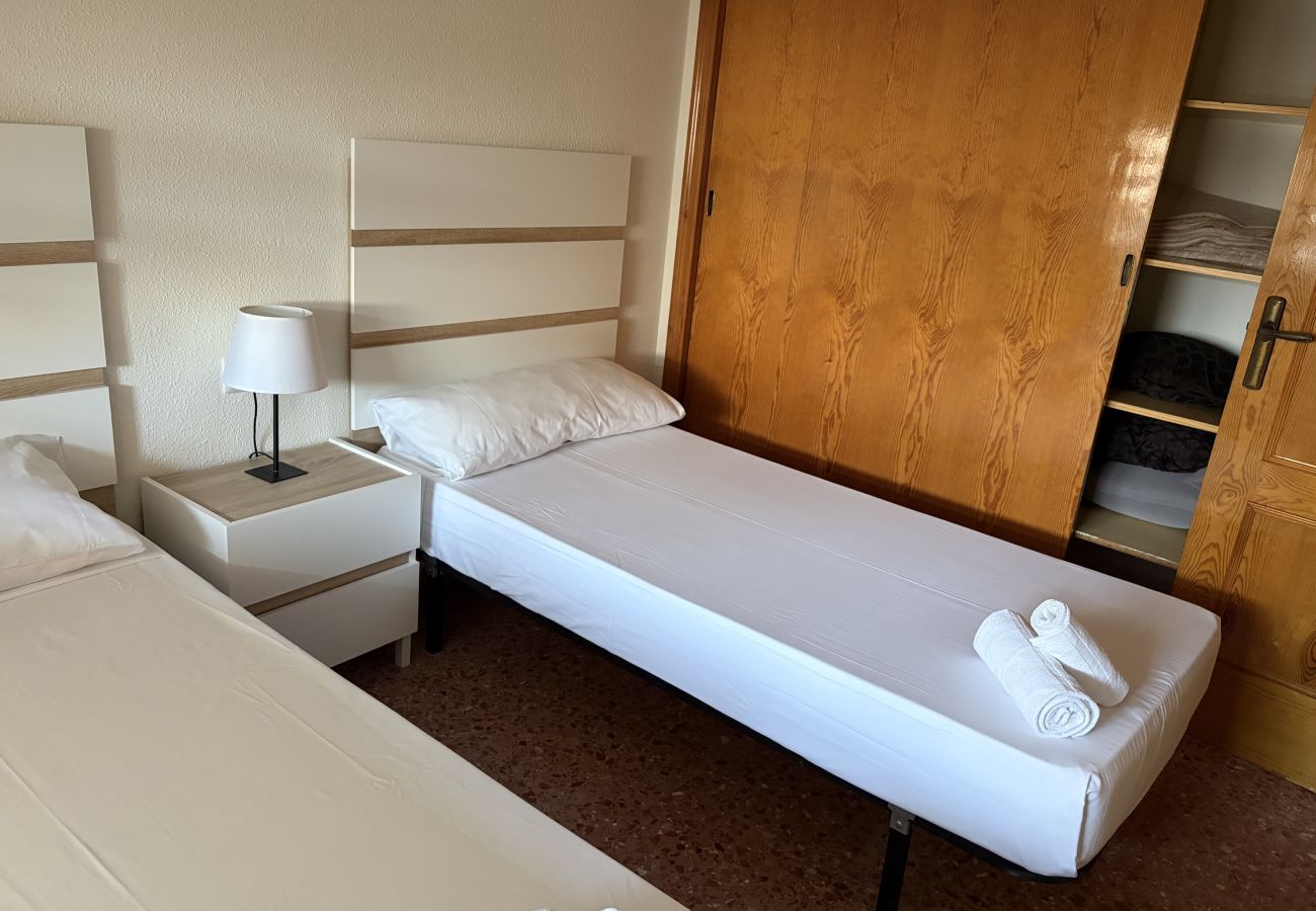 Apartment in Playa de Gandía - 1.Las Americas esc.5 3º pta.5