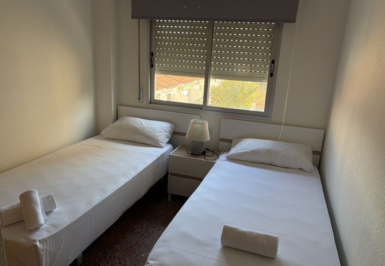 Apartment in Playa de Gandía - 1.Las Americas esc.5 3º pta.5