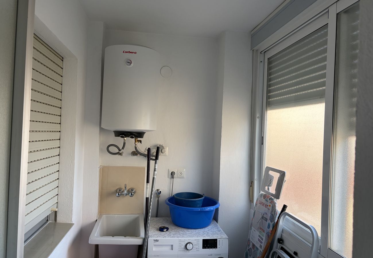 Apartment in Playa de Gandía - 1.Las Americas esc.5 3º pta.5