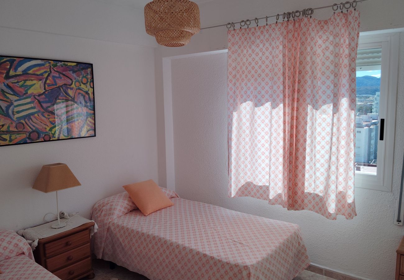 Apartment in Playa de Gandía - Bonaire 8º Solo Familias