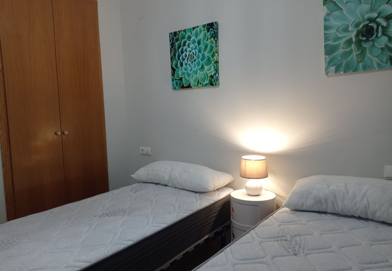 Apartment in Playa de Gandía - 1.Devesa Park bl. I esc II, 2º pta 4