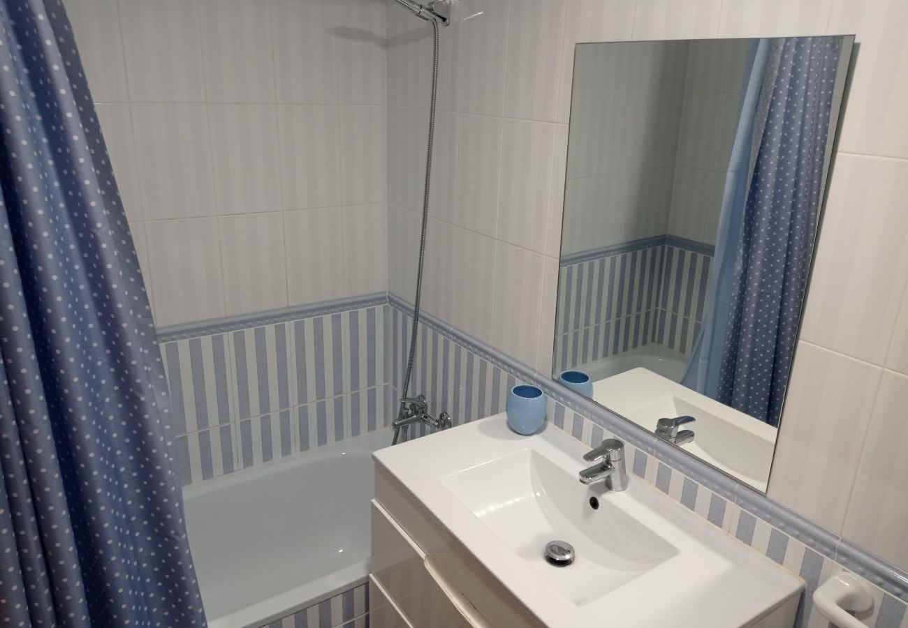 Apartment in Playa de Gandía - 1.Devesa Park bl. I esc II, 2º pta 4