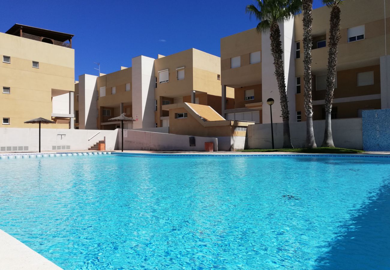 Apartment in Playa Xeraco - Las Terrazas esc.I 2º pta.6 ático Solo Familias!