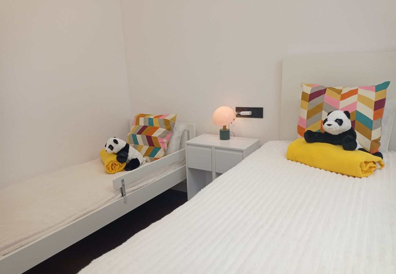 Apartment in Playa de Gandía - Apto Levante 4 Solo Familias!