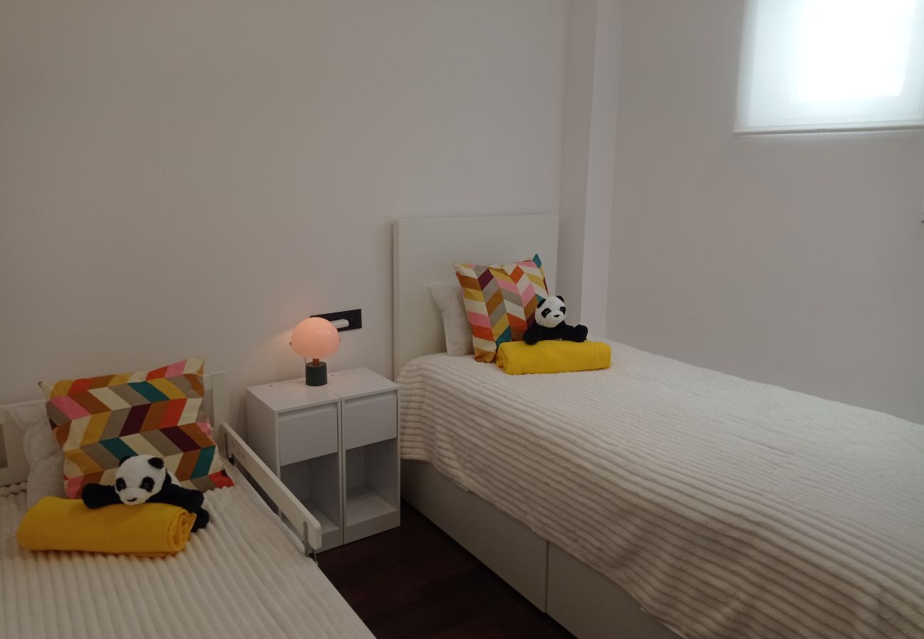 Apartment in Playa de Gandía - Apto Levante 4 Solo Familias!