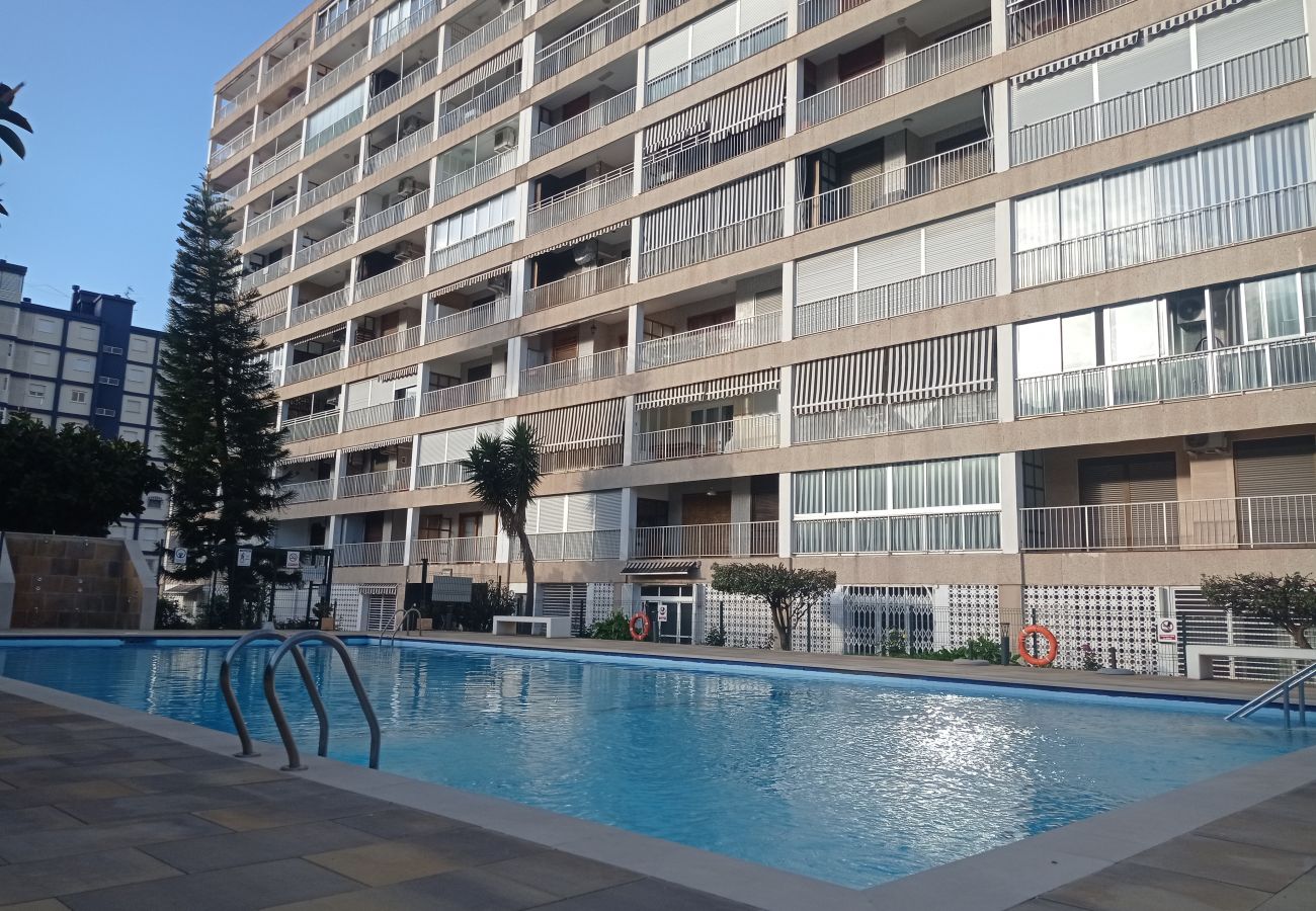 Appartement à Playa de Gandía - Cantabria 10º, Solo Familias!
