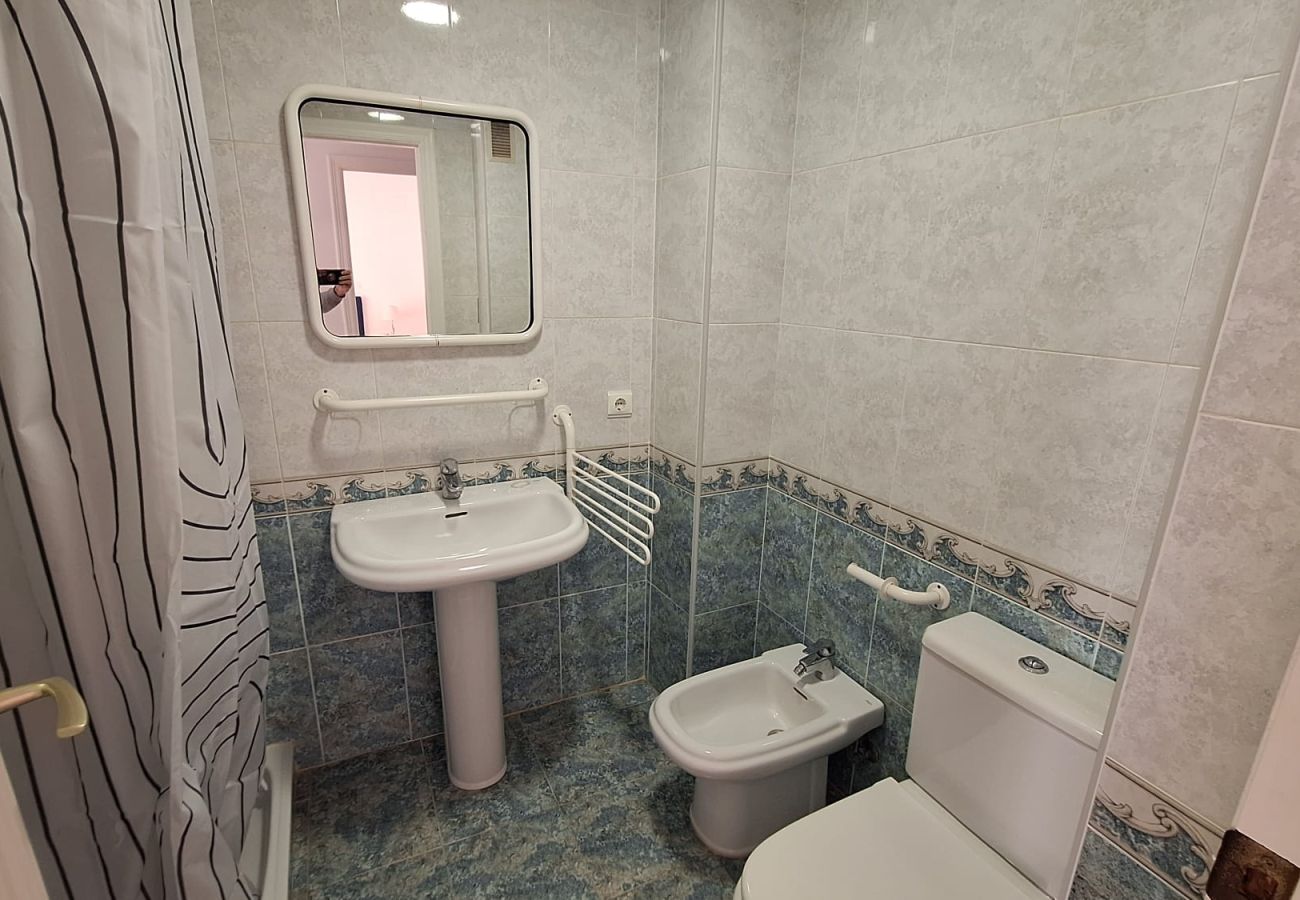 Appartement à Playa Xeraco - Parquemar III-IV bl.I esc.B 4º pta.8 Solo Familias