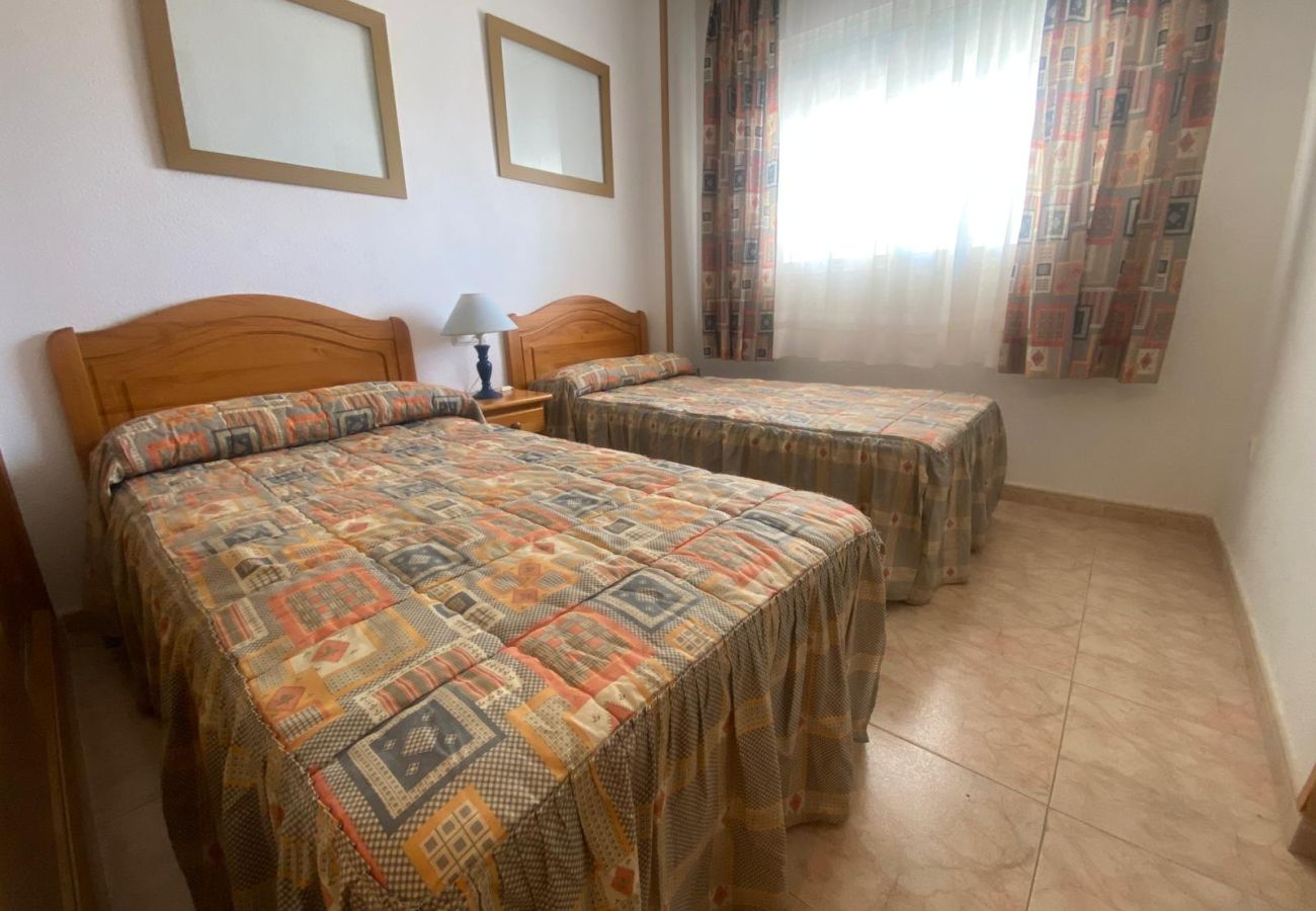 Appartement à Playa Xeraco - Parquemar III-IV bl. I 1º , Solo Familias!