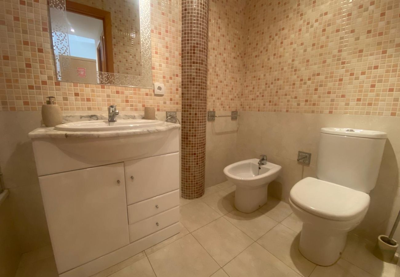 Appartement à Playa Xeraco - 4.Delfines III bl.IV esc.2 1º pta.4